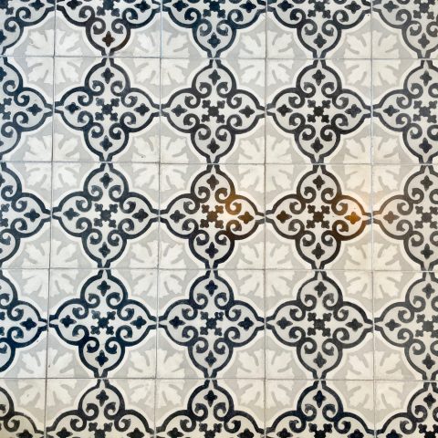 Handcrafted tiling